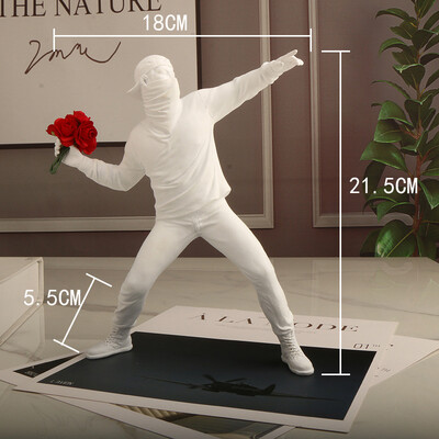 Μοντέρνα Τέχνη Ρητίνη Banksy Sculptures Flower Thrower Άγαλμα Γραφείο σπιτιού Bomber Διακόσμηση Αξεσουάρ Στολίδια Συλλεκτικό X5M6