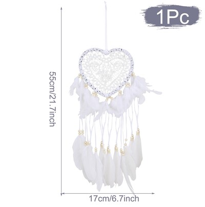 Captorul de vise alb Inimă Captorul de vise tricotat manual Decorat pentru agățat pentru acasă Cadou pentru festival de aniversare Decorare pentru casă