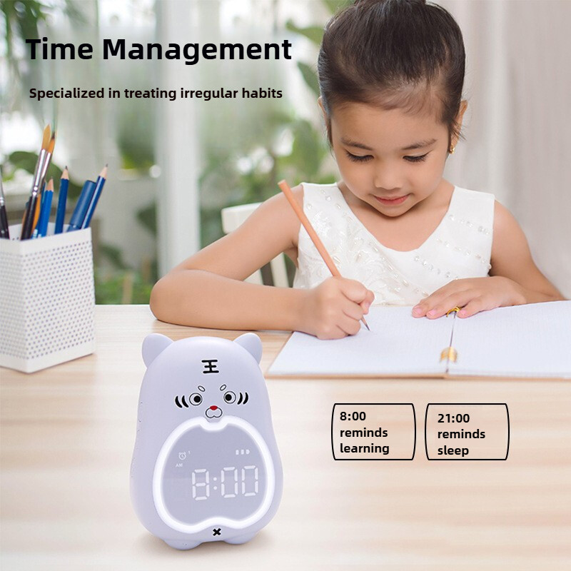 Ceas cu alarmă cu tigru mic de desene animate, lampă cu lumină de noapte pentru învățare, funcție de amânare pentru dormitor, ceas de masă electronic de birou