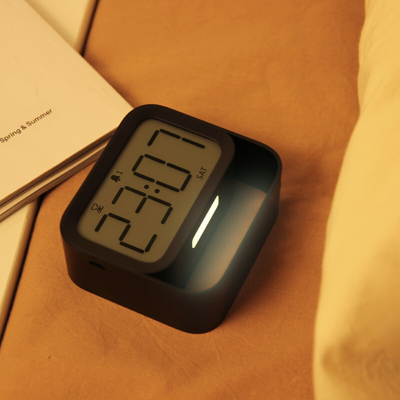 Lampă cu ceas cu buclă Ceas cu alarmă digitală LED Design cu lumină de noapte Ceasuri de birou Decorare masă pentru acasă Baterie încorporată de 1200 mAh