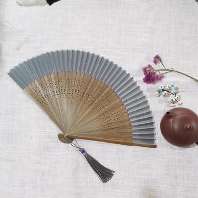 Ventilator pliabil în stil chinezesc retro, bambus, lemn, mătase, dans, cu ciucuri, performanță pentru petrecerea de nuntă pentru femei, recuzită pentru ventilator de mână