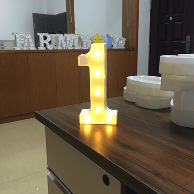 Lampă cu numere luminoase Litere alfabetice Lumini LED Ziua Îndrăgostiților Decor petrecere de nuntă 0-9 Litere digitale AZ Lumină de noapte