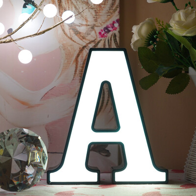 Litere iluminate LED alfabet cu litere Lumină pentru nuntă Semn pentru marcaj Lumini de noapte Lampă DIY Home Club Party Decoration de Crăciun 2024