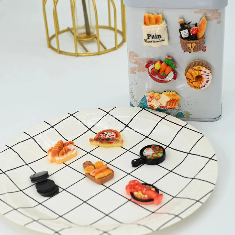 Опаковка от 5 различни 3D креативни магнити за хладилник на тема храна Пластмасови декоративни магнити за изкуствена кухня, правоъгълни кухненски магнити