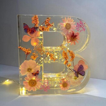 Floral Letter Night Light Alphabet Letter Φώτα LED Φωτεινό Αριθμό Φωτιστικό Διακοσμητικό Φωτιστικό Ρητίνης με Αρχικό γράμμα & Ξηρό Λουλούδι