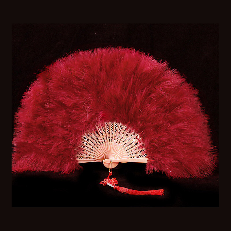 Удебелено ветрило от пера Cheongsam Catwalk Stage Performance Dance Fan Ancient Style Dance Fans Плюшено сгъваемо ветрило Реквизит Плюш