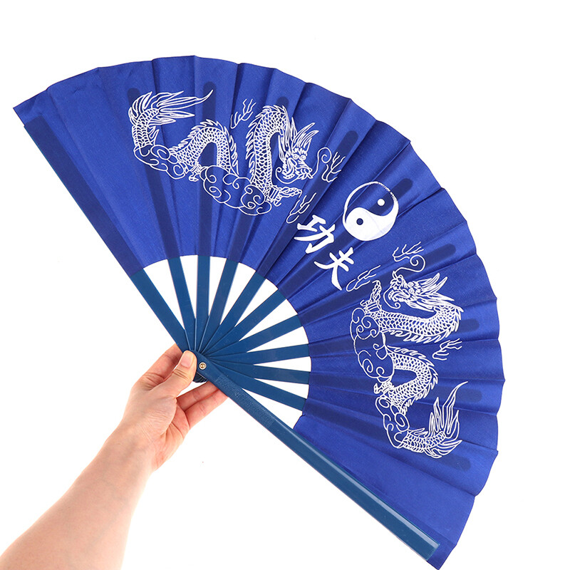 Червен китайски Kung Fu Fan Wushu Dragon Plastic Bone бойни изкуства Performance Hand Fold Stage Fan Sichuan Opera Prop Summer Fans