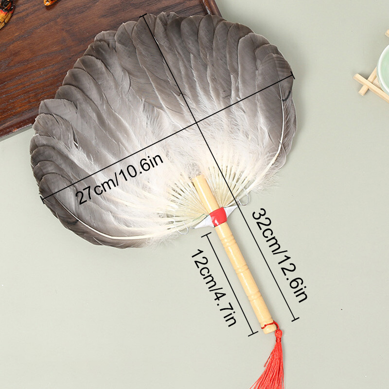 Винтидж вентилатор от пера, ръчно изработен вентилатор в древен стил, занаятчийски вентилатор Zhuge Liang Fan, драма, сценично представление, парти консумативи, фотографски реквизит