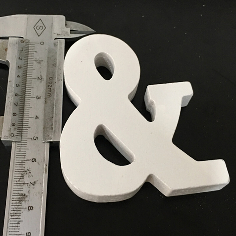 8 см 26 бели големи дървени букви Азбука Преносим орнамент за окачване на стена Устойчиви на износване подпори Декорация на магазин за дома