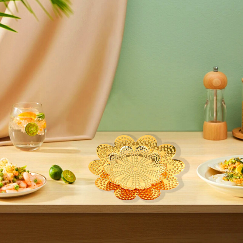 Златна чиния в европейски стил Тава с форма на листа Ястие Домашна чиния с плодове Чаени закуски Сушени плодове Снек чиния Сервираща тава Декорация