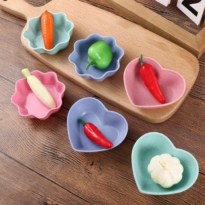 Прибори за хранене Купа във формата на сърце Лека купа за подправки Храна Сос Ястие Предястие Чинии за кухненски инструменти Кухненски аксесоари