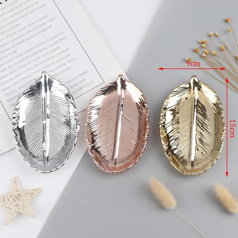 1PC Керамични листа Чиния Tree Leaf Бижута Десерт Злато/Сребро Тава за съхранение Керамика Бижута Дрънкулка Подноси за съдове декоративни
