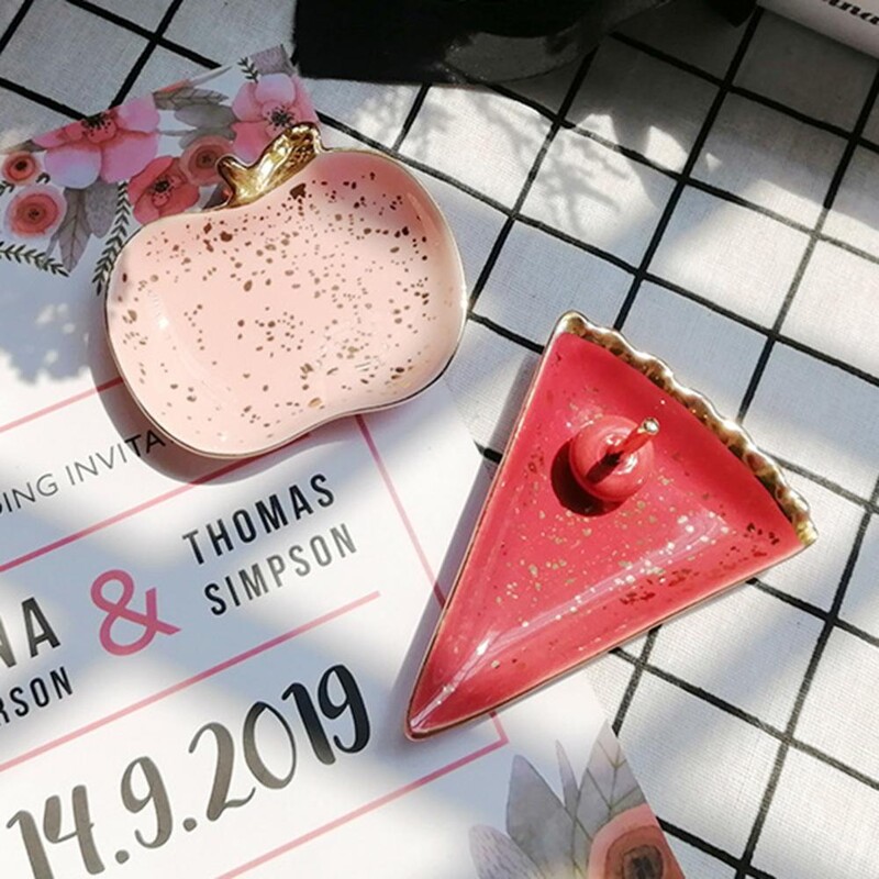 Ястие за дрънкулки Издръжлива купа за витрина за десерт с плодове Керамична чиния за бижута Колие Модна чиния за бижута за спалня