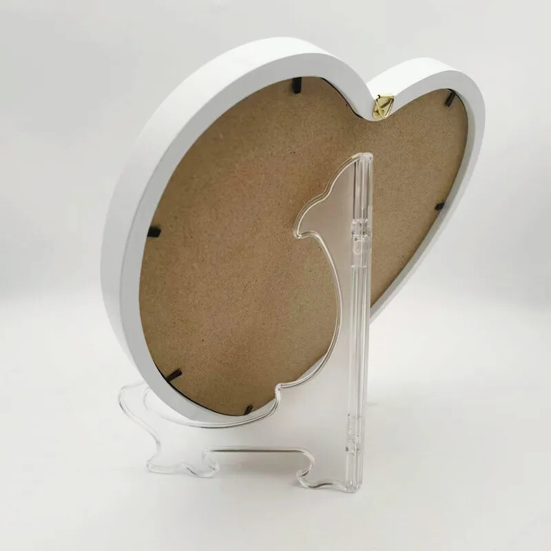 Kaimiškas medinis rėmas, širdies formos veltinio laiškų lenta su keičiamomis raidėmis pranešimų lenta, skirta kūdikiui