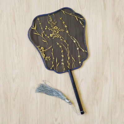 Булчински сватбен вентилатор Китайски шоу дрехи Щастлив вентилатор Женски ханфу червена апликация Горещо злато Танц Кръгъл фен