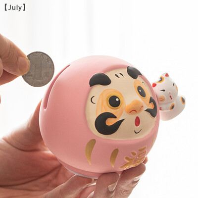 Japoniška keramikinė Daruma Piggy Bank taupymo monetų dėžutė Daruma lėlės amatai Laimės žavesys Fortūnos ornamentas statula Feng Shui figūrėlė