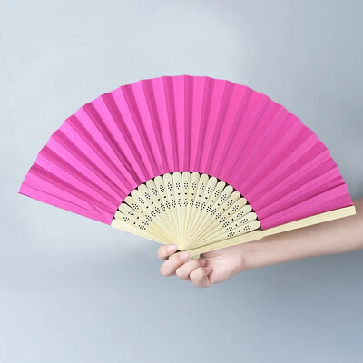 Vintage Hiina stiilis käeshoitav kokkupandav ventilaator Mitmevärviline bambusest lehvik Tantsuetenduse kohandatud rekvisiidid pulmapeo kodukaunistamiseks