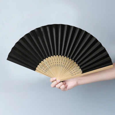 Vintage Hiina stiilis käeshoitav kokkupandav ventilaator Mitmevärviline bambusest lehvik Tantsuetenduse kohandatud rekvisiidid pulmapeo kodukaunistamiseks