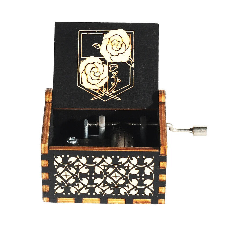 Anime Attack on Titan Merry Christmas Music Box Queen Wood Hand Crank Music Box Halloweeni sõbrapäeva kingitus uusaasta kingitus