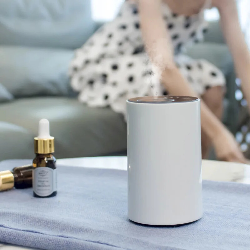 Bevandenis eterinių aliejų difuzorius, purškiamas difuzoriaus akumuliatorius ir nešiojamas išmanusis automobilio oro gaiviklis šalto rūko aromaterapinis difuzorius