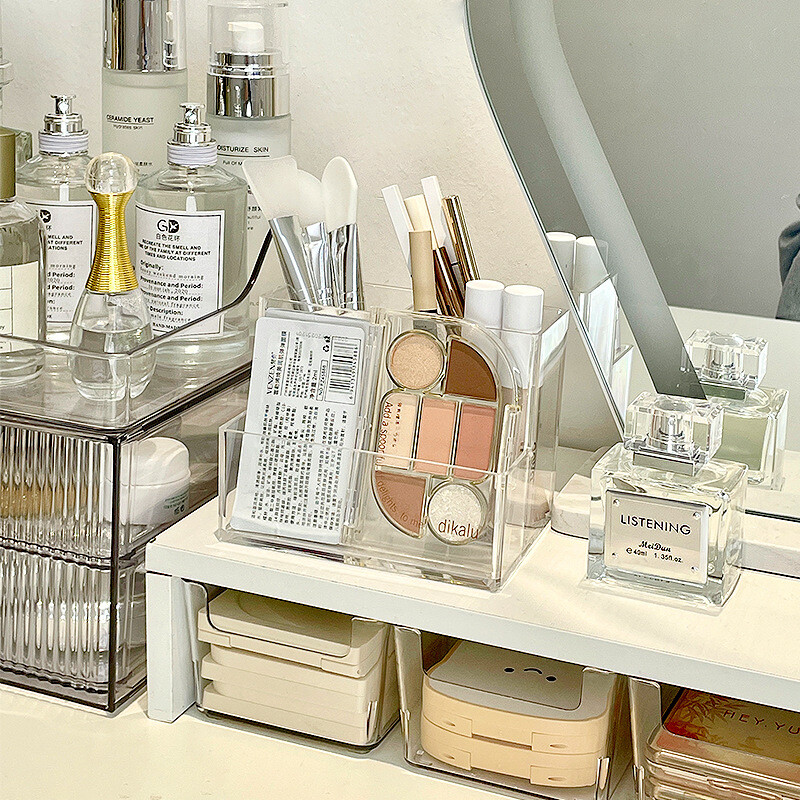 Läbipaistev akrüülist 3-5 ruudustikuga meigikarp, meigipintsli ämber, meigikorraldaja, õpilase laua pliiatsihoidja ehete hoiukarp