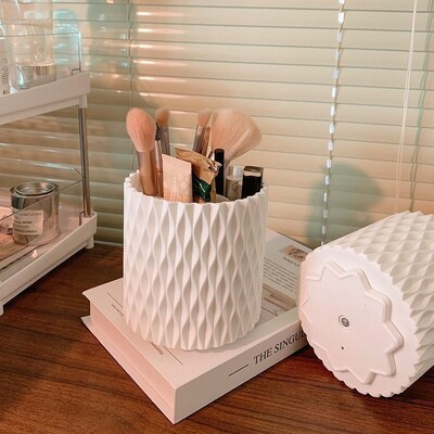 Въртящ се на 360° държач за четки за грим с 5 гнезда Органайзер Многофункционално бюро Съхранение на козметика Суета Настолен инструмент за грим