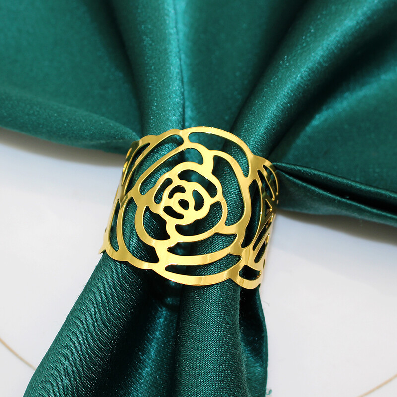 6 бр. Златен пръстен за салфетки Моден обикновен държач за салфетки Метални катарами за салфетки за Коледа Аксесоари за декорация на маса за сватбено тържество