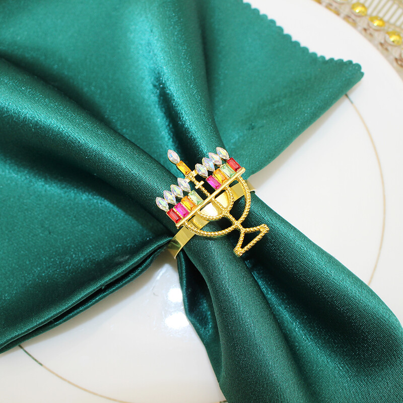 6 tk Rhinestonest küünlajalgast salvrätikurõngad Hanuka salvrätikuhoidjad juudi hanuka salvrätikuhoidja jõulupulmalaua kaunistamiseks