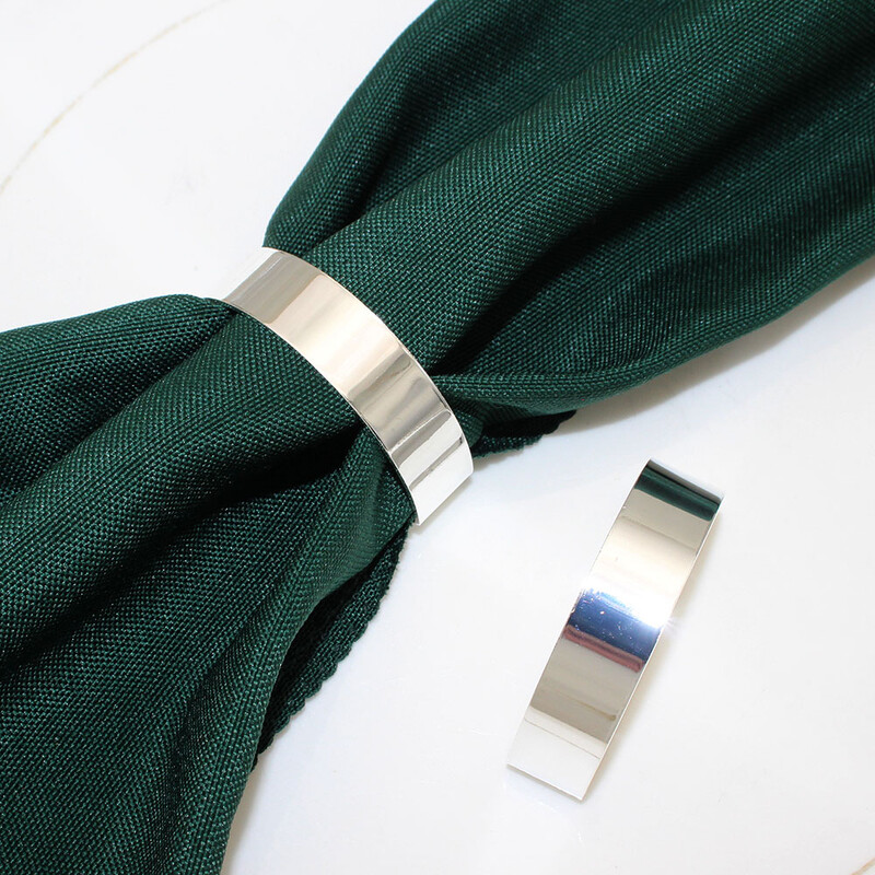 6Pcs Polukružni mat srebrni prstenovi za salvete za stolne postavke Vjenčanje Božićna zabava Stol za večeru Metalni prsteni za salvete HB68