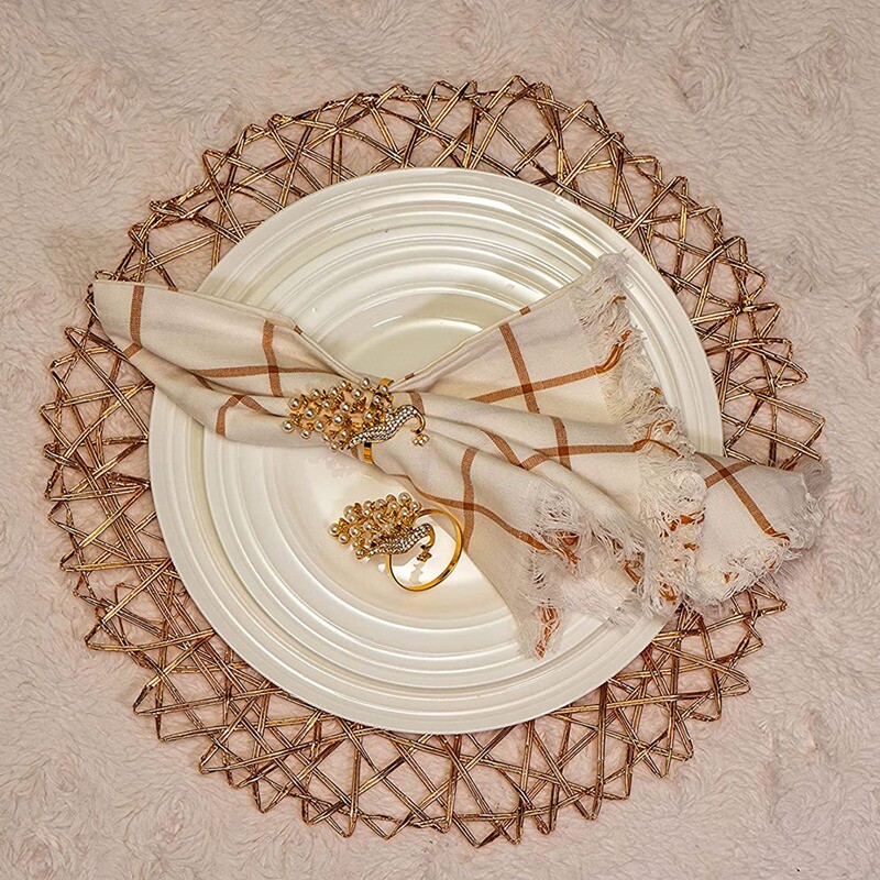 Pērļu pāva salvešu gredzenu komplekts no 6 formālām vai ikdienišķām pusdienām, ģimenes salidojumam, kāzām, svētku ballītēm