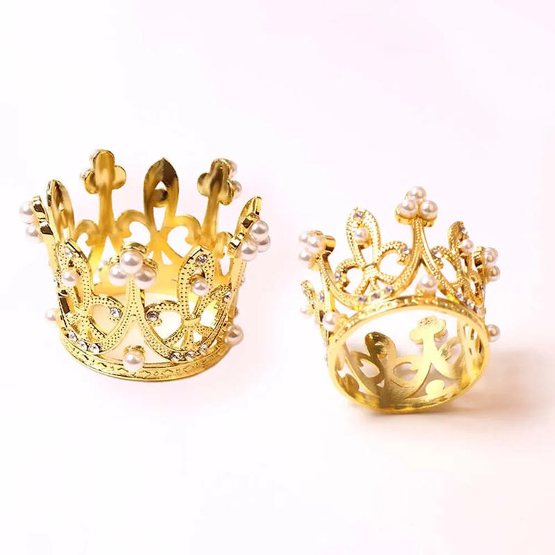 2 бр. Пръстени за салфетки Нова метална корона Закопчалка за салфетки Перлени кристали Пръстени за салфетки Домашна кухненска маса Външна декорация