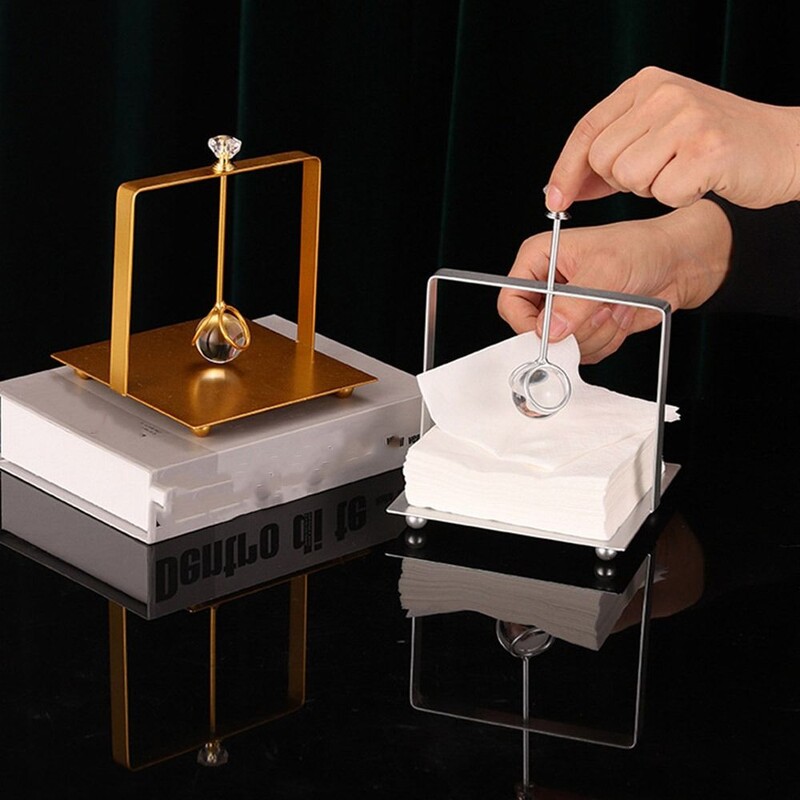 Držač maramica od kristalne kugle od kovanog željeza Kvadratno postolje Zlatno/srebrno/crno Metalni stalak za ubruse Ukrasni dozator za ubruse za dom