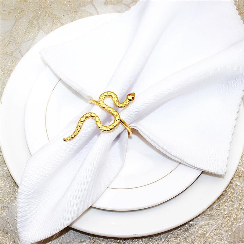 6 бр. Метални държачи за салфетки с животни 2025 Snake Year Пръстени за салфетки Парти Лунна Нова година Декорация на маса Празнична посуда Аксесоари