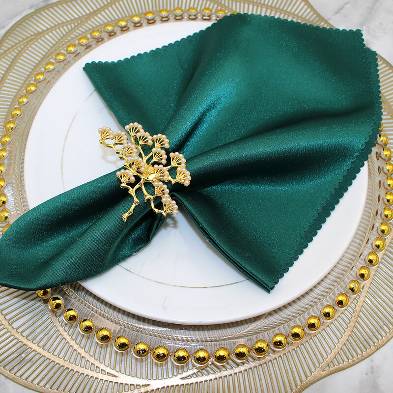 4kom božićni bor prstenovi za salvete Metalni biserni držač za salvete za božićni vjenčani banket DIY blagdanski pribor Dekorativni stol