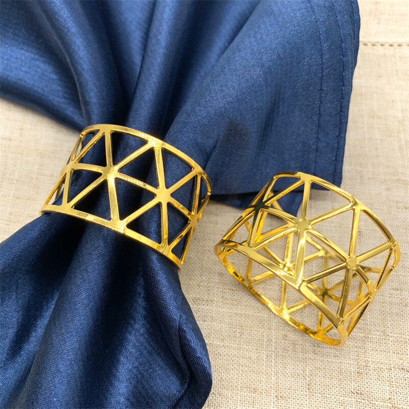 6Pcs srebrno zlatne boje Prsten za salvete Šuplje papirnate kopče za salvete Držač za salvete Rođendan Vjenčanje Božićna zabava Dekoracija Stol za večeru