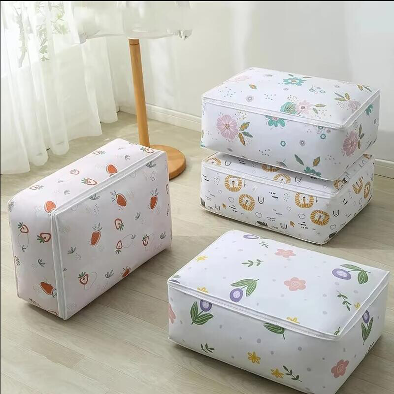 Mūsdienīgs, lielas ietilpības mitrumizturīgs uzglabāšanas maisiņš Mājas apģērba sega Putekļu uzglabāšana Organizācijas soma Rāvējslēdzēja stila pārvietojamā iepakojuma soma