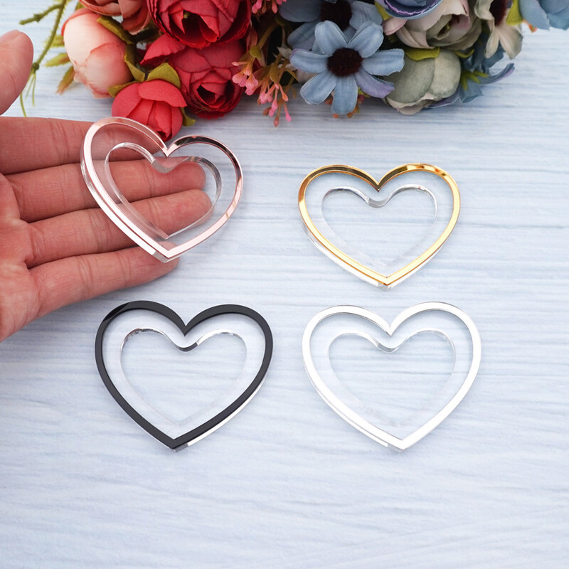 Акрилни огледални пръстени за салфетки за декорация на маса Акрилни златисто-сребърни държачи за салфетки Пръстен със сърце / кръгла форма Вечеря Сватба Използване