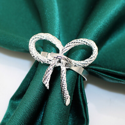 6 ks krúžkov na obrúsky s mašľou a držiakom na obrúsky s prackami na obrúsky na Vianoce, Valentína, Svadobnú hostinu, Dekoráciu stola