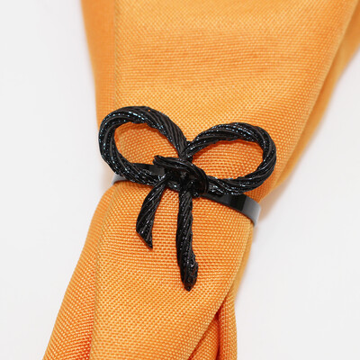 6 ks krúžkov na obrúsky s mašľou a držiakom na obrúsky s prackami na obrúsky na Vianoce, Valentína, Svadobnú hostinu, Dekoráciu stola