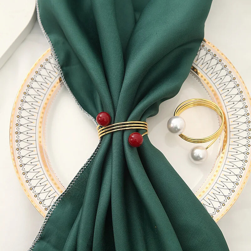 6gab Zelta sarkana Ziemassvētku pērļu salvešu gredzens Kāzu vietas klāšana Mājas galda dekors Salvešu turētājs Sprādzes festivāla ēdamistaba