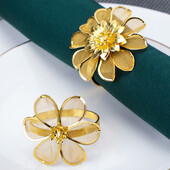 Prsten za salvete s cvjetnim uzorkom Metalna zlatna kopča za salvete Ukras za stol Ručno izrađeni izdubljeni salvete Držač za ručnike Dekoracija za kućnu zabavu