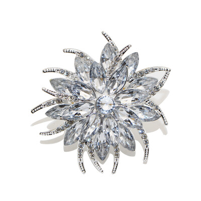 6Pcs Cvjetni prstenovi za salvete s kristalnim cvijetom Držači kopči za salvete za vjenčanje, blagdanske zabave Dekor stola Božićni dar