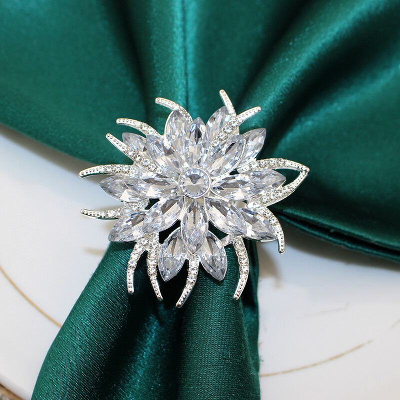 6Pcs Cvjetni prstenovi za salvete s kristalnim cvijetom Držači kopči za salvete za vjenčanje, blagdanske zabave Dekor stola Božićni dar