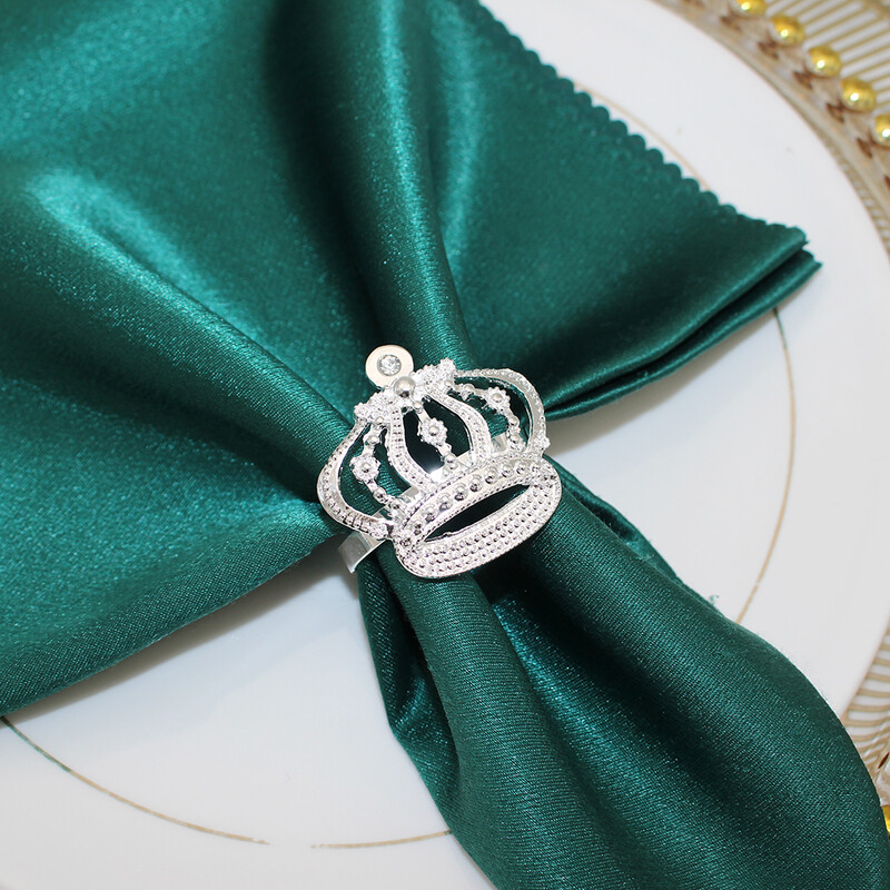 6Pcs Krunski prstenovi za salvete Metalni zlatni držač za salvete Postavka stola za vjenčanje Rođendan Banket Božićna večera HB123