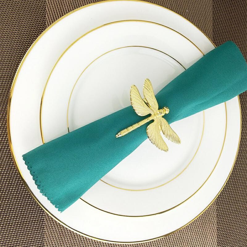 8PCS Dragonfly Пръстен за салфетки Златен Направи си сам Хотел Сватбен банкет Маса Дисплей Метална катарама за салфетки Коледна украса