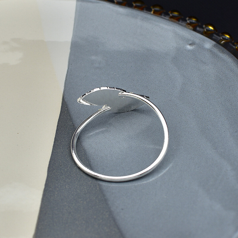 6 бр. Сватбен пръстен за салфетки Декорация на маса Парти Салфетки със стрази Сватбени държачи за салфетки Пръстени Хотелски катарами Банкетни листа Форма