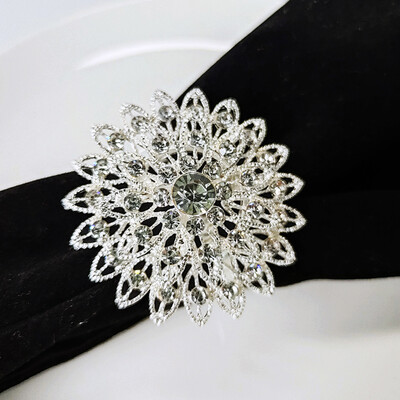 1kom metalni prsten za salvete od legure za vjenčanje Dekoracija stola Biserni držač za salvete Kopča Prsteni za vjenčane ručnike Dekorativni obiteljski stol za večeru