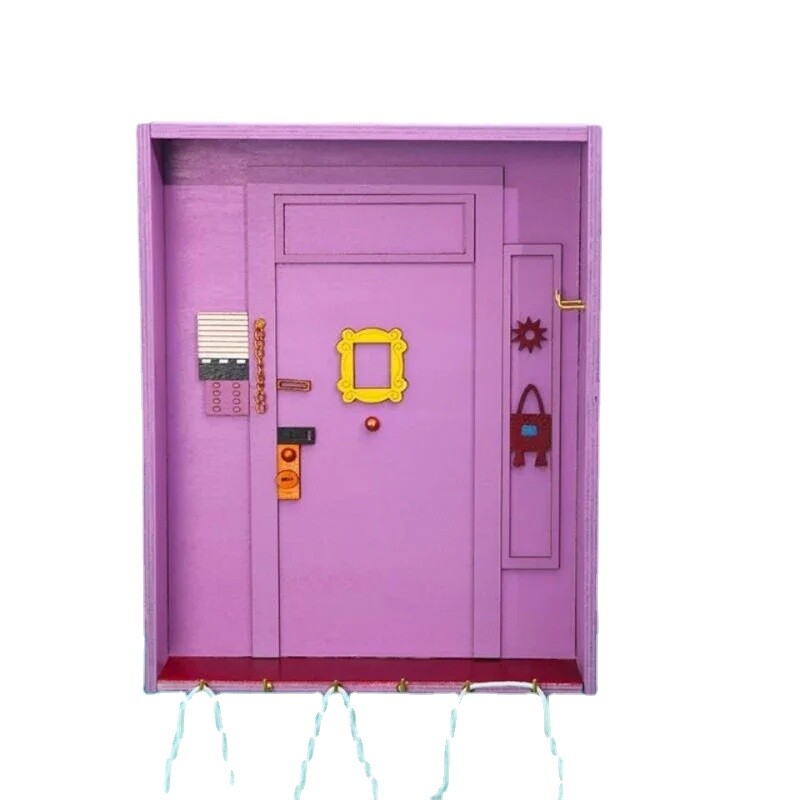 TV prijatelji Isti stil Vrata Ključ Kuka Polica Ljubičasta ulazna vrata Monicin okvir vrata Zidni organizator Dekoracija za ljubitelje TV emisija