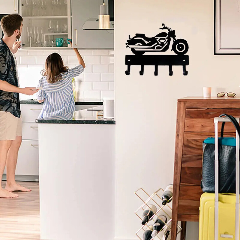 Мотоциклет Cruiser Мотоциклет #12 Закачалка за ключове - 9 инча широк метален стенен арт държач за кърпи за баня, органайзер, рафт за съхранение