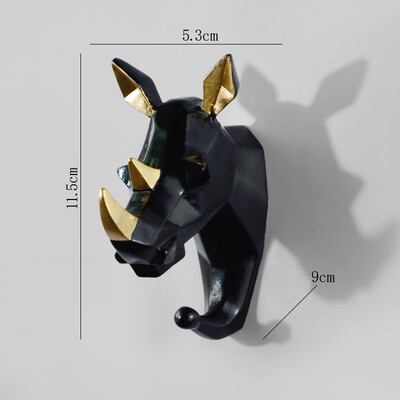 Mūsdienu brieža galva, dzīvnieka āķis, piekarināms apģērbs, cepure, šalle, atslēga, briežu ragi, pakaramais, sienas degunradžu rags.